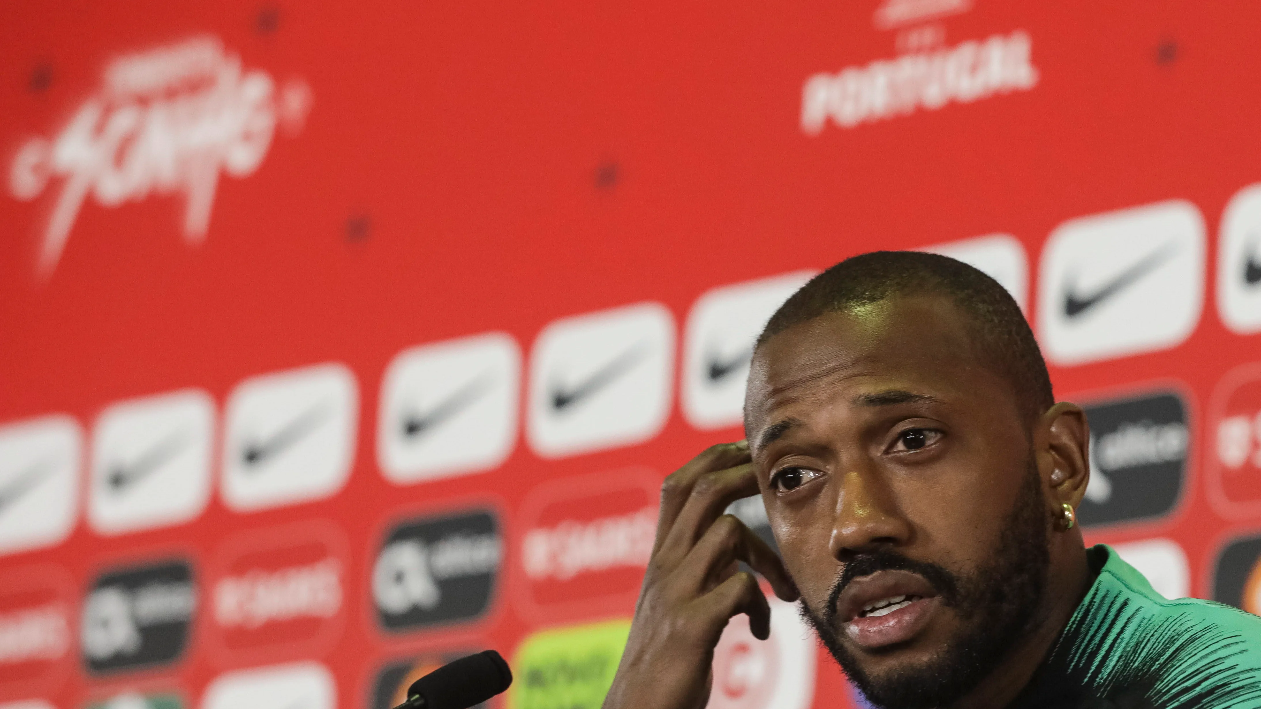 Manuel Fernandes, en rueda de prensa en Kratovo