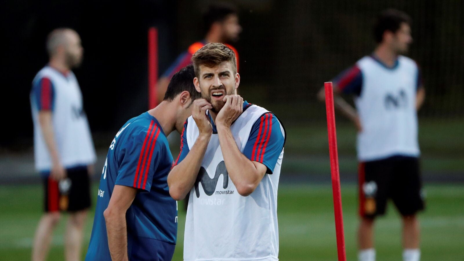 Gerard Piqu&eacute; durante un entrenamiento en Krasnodar