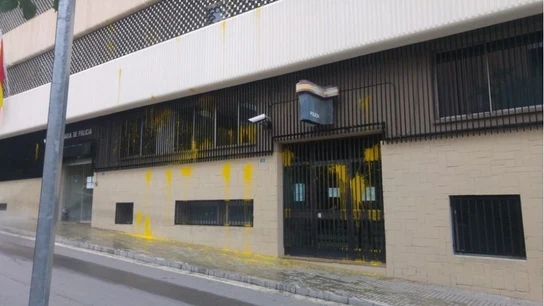 Fachada de la comisaría de la Policía Nacional en Terrassa (Barcelona) Fachada de la comisaría de la Policía Nacional en Terrassa (Barcelona)