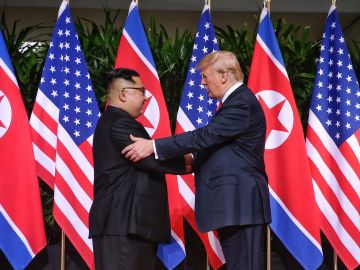 El presidente de los Estados Unidos, Donald Trump, y el líder norcoreano, Kim Jong-un El presidente de los Estados Unidos, Donald Trump, y el líder norcoreano, Kim Jong-un