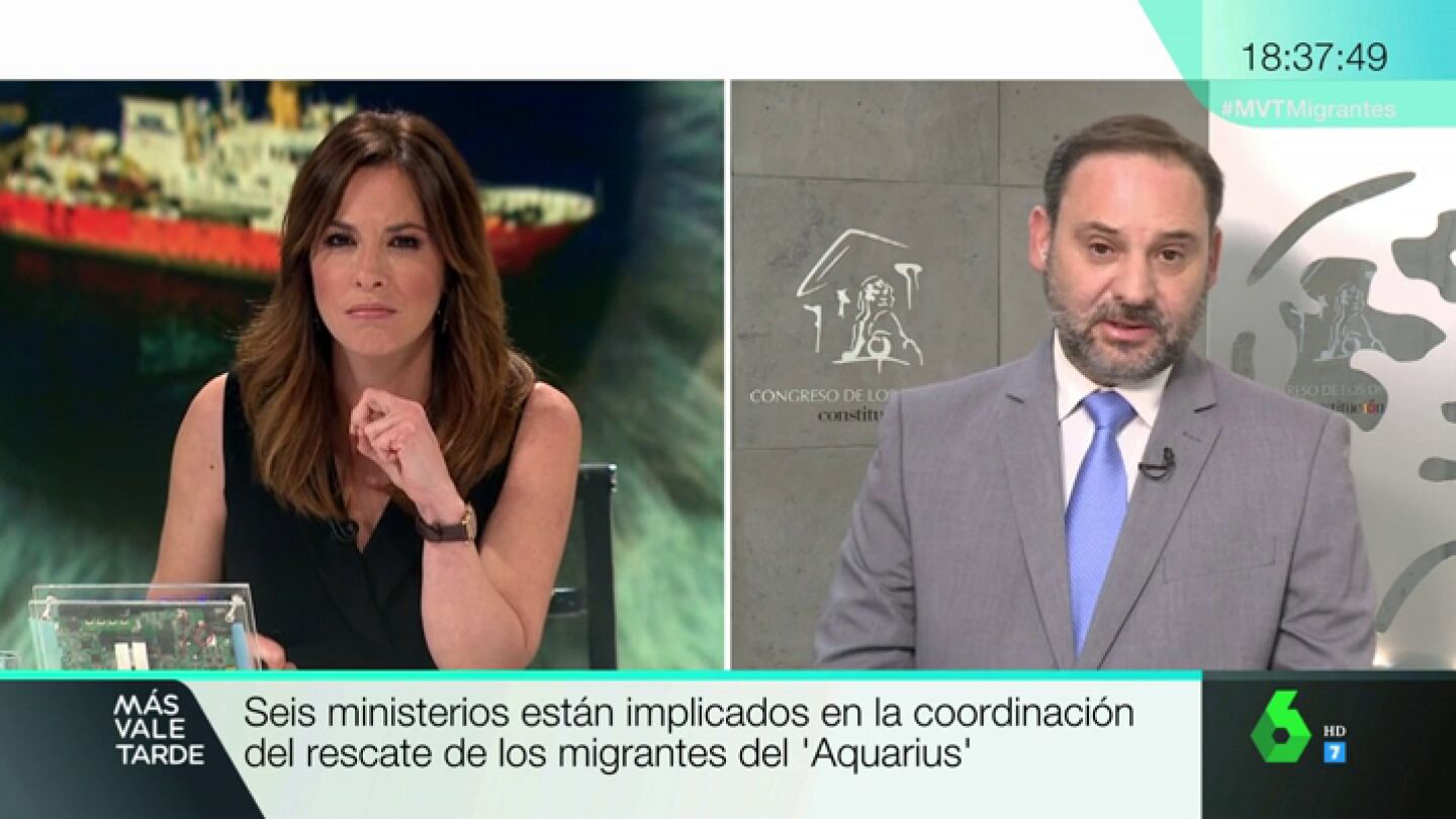 Jos&eacute; Luis &Aacute;balos, sobre el Aquarius: "No son emigrantes, son personas que sufren una crisis humanitaria"