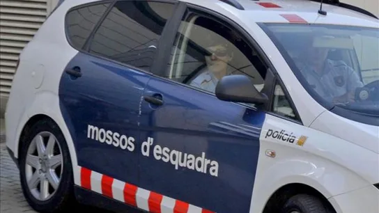 Vehículo de los Mossos d'Esquadra. vehículo de los mossos d'esquadra