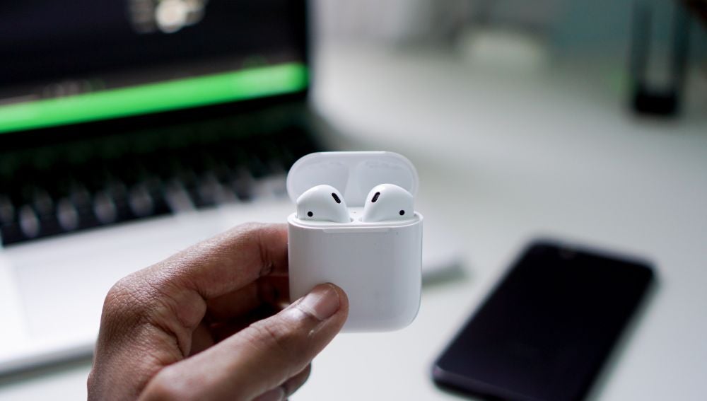 AirPods