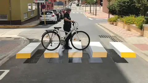 Primer paso de peatones en 3D en España Primer paso de peatones en 3D en España