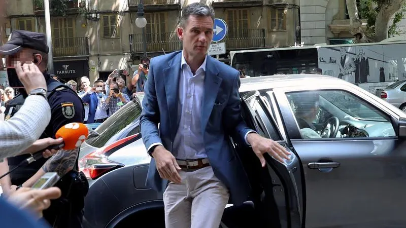 Iñaki Urdangarin, a su llegada a la Audiencia de Palma