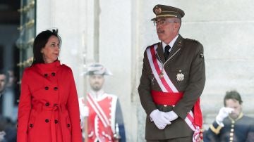La ministra de Defensa Margarita Robles y el Jefe de Estado Mayor de la Defensa, general Fernando Alejandre