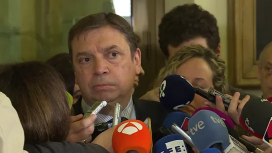 Luis Planas, sobre su posible desimputación en la causa del robo de agua en Doñana: "Ni yo era competente ni he tenido intervención alguna" Luis Planas, sobre su posible desimputación en la causa del robo de agua en Doñana: "Ni yo era competente ni he tenido intervención alguna"