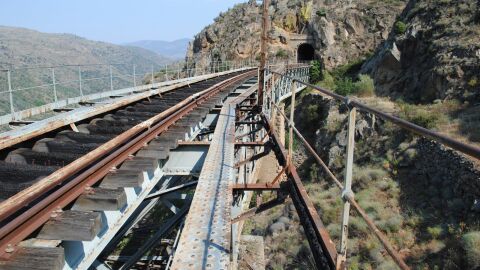 Ruta ferroviaria de la Frenegueda