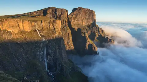 Las cataratas más altas del mundo Tugela Falls, Sudáfrica