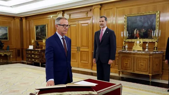 El nuevo ministro de Cultura, José Guirao, promete su cargo ante el Rey El nuevo ministro de Cultura, José Guirao, promete su cargo ante el Rey