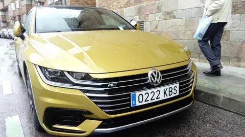 Volkswagen Arteon R-Line Volkswagen Arteon R-Line