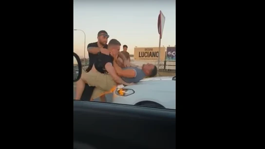 Pelea entre varios turistas británicos Pelea entre varios turistas británicos