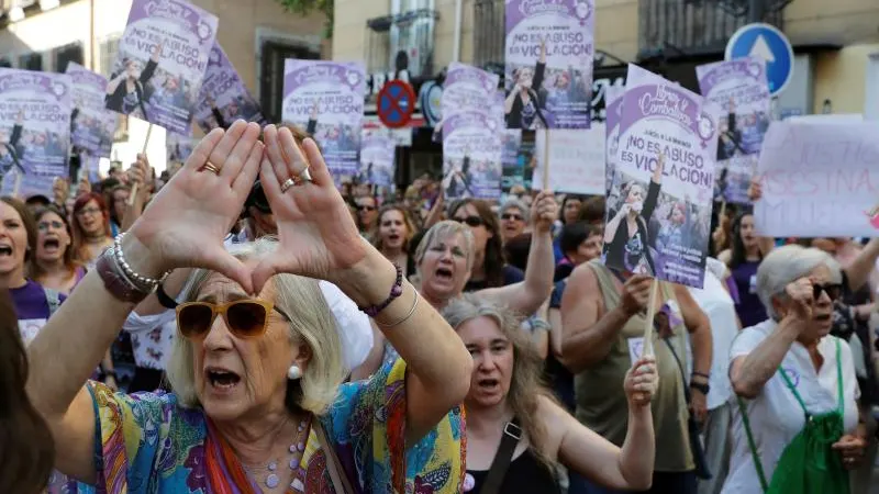 Manifestación contra la puesta en libertad provisional de 'La Manada'