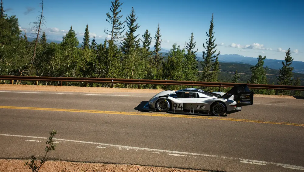 El Volkswagen eléctrico se presenta para batir el récord de Loeb en Pikes Peak
