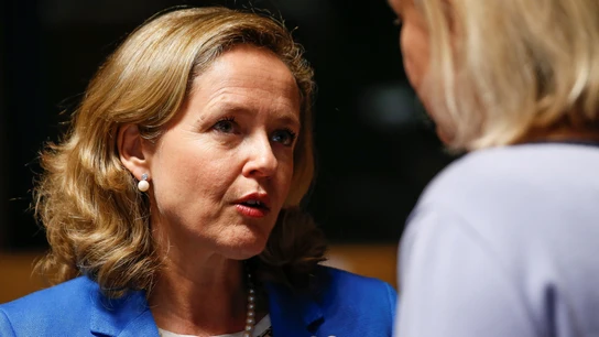 La ministra española de Economía conversa con la ministra sueca de Finanzas, Magdalena Andersson La ministra española de Economía conversa con la ministra sueca de Finanzas, Magdalena Andersson