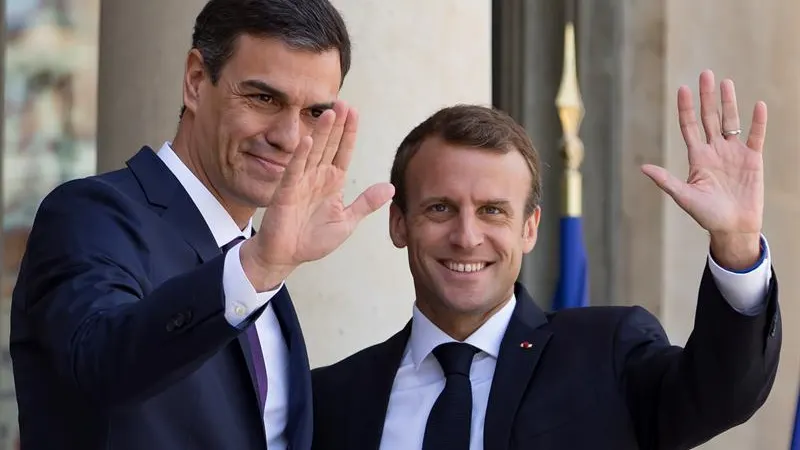 Emmanuel Macron y Pedro Sánchez