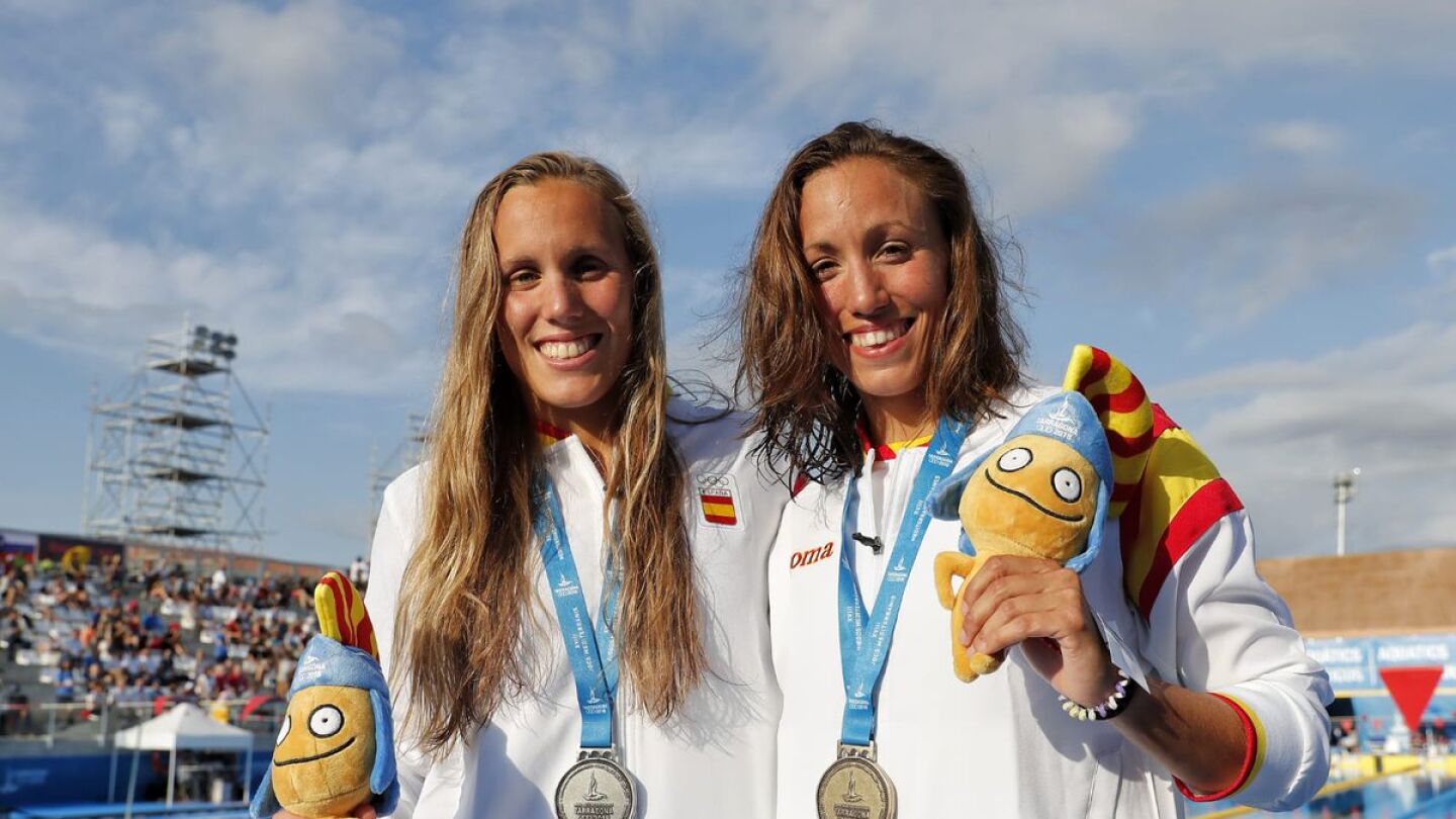 Marina Garc&iacute;a y Jessica Vall, plata y oro en 200 metros braza