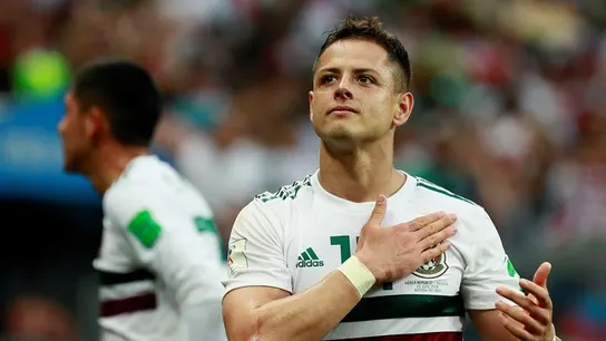 Chicharito, en un partido con México. Chicharito, en un partido con México.