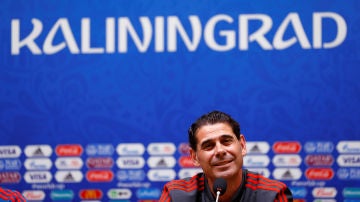 Fernando Hierro comparece ante los medios