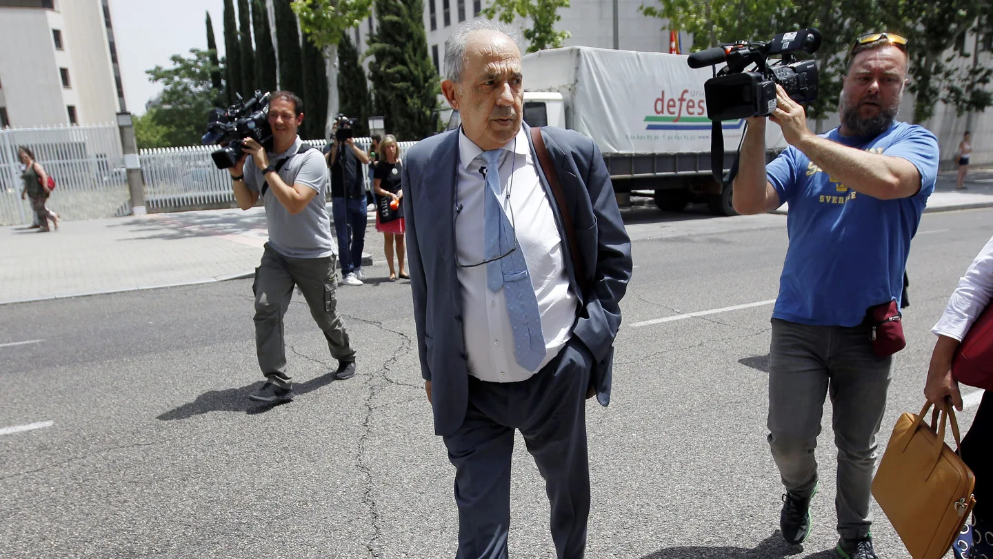 El exdirector del Instituto de Derecho Público de la URCJ Enrique Álvarez Conde El exdirector del Instituto de Derecho Público de la URCJ Enrique Álvarez Conde