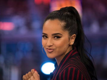 Becky G habla sobre la canción 'Mayores' en 'El Hormiguero 3.0': "Cuando empecé una relación con un hombre fue noticia mundial" Becky G habla sobre la canción 'Mayores' en 'El Hormiguero 3.0': "Cuando empecé una relación con un hombre fue noticia mundial"