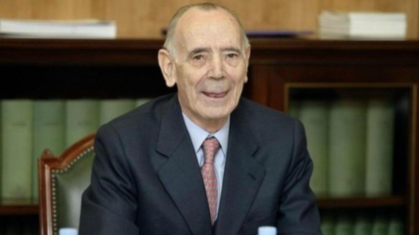 Jes&uacute;s Cardenal Fern&aacute;ndez, exfiscal general del Estado
