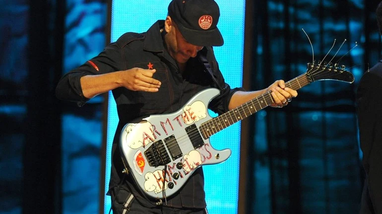 El guitarrista Tom Morello, en concierto