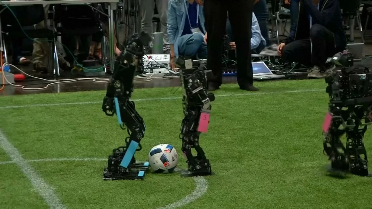 Robots jugando al fútbol