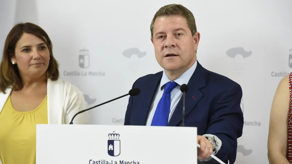 Emiliano García-Page durante su intervención en la empresa Solventus de Alcázar