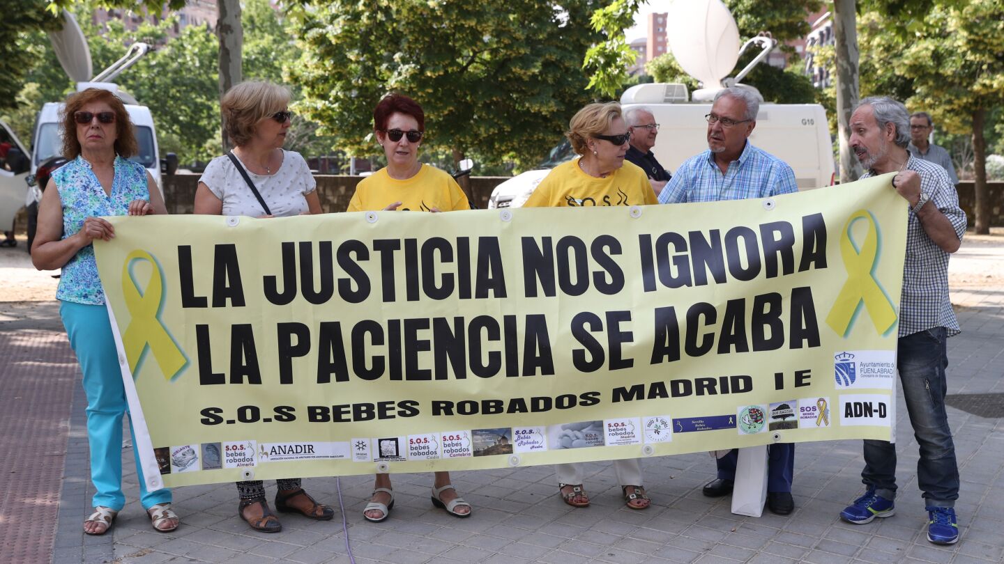 Asociaciones de los beb&eacute;s robados.