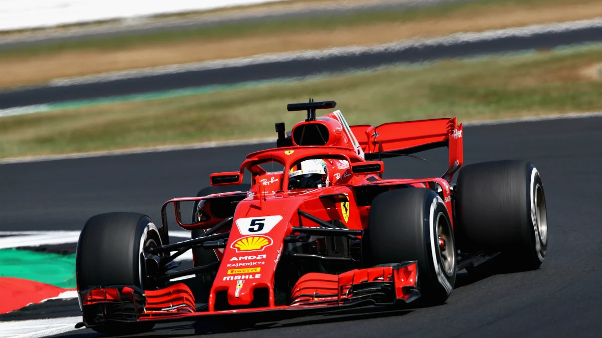 Vettel, con su Ferrari