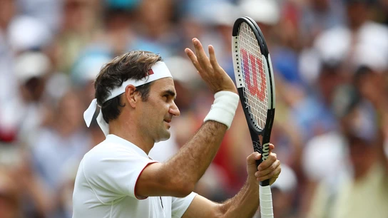 Federer celebrando su victoria Federer celebrando su victoria