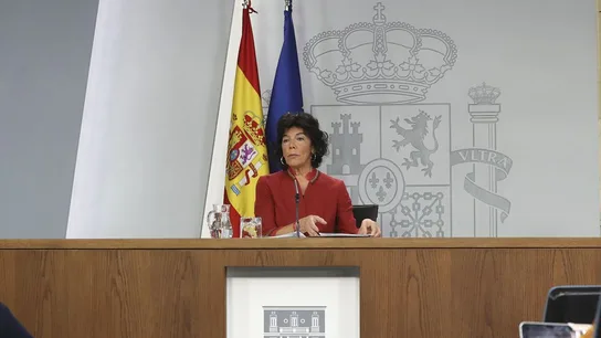 La portavoz del Gobierno, Isabel Celaá, en rueda de prensa La portavoz del Gobierno, Isabel Celaá, en rueda de prensa