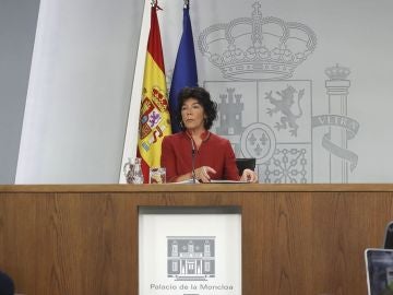 La portavoz del Gobierno, Isabel Celaá, en rueda de prensa La portavoz del Gobierno, Isabel Celaá, en rueda de prensa