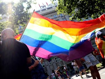 Madrid se tiñe de arcoiris por el Orgullo LGTBI Madrid se tiñe de arcoiris por el Orgullo LGTBI
