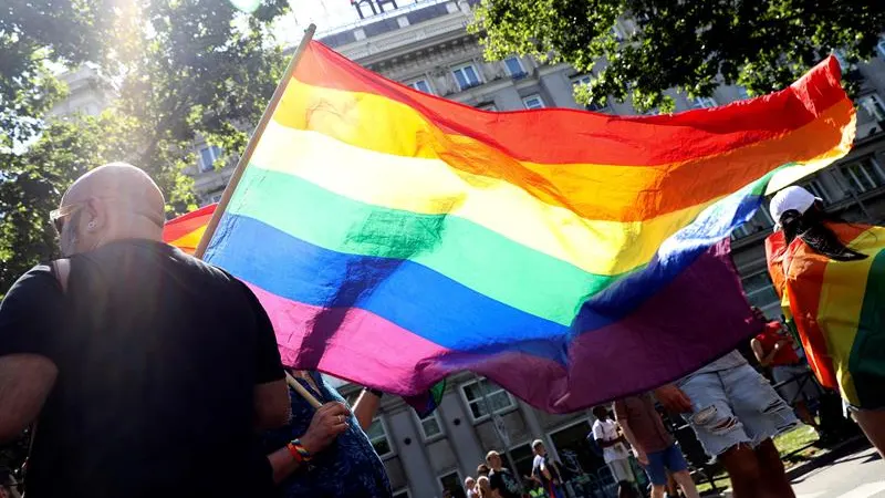 Madrid se tiñe de arcoiris por el Orgullo LGTBI.