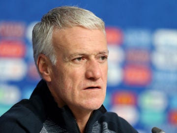 Deschamps en rueda de prensa Deschamps en rueda de prensa