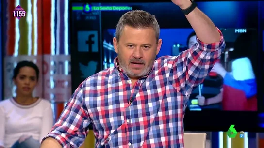 El alegato de Miki Nadal contra el acoso a los reporteros: "Dejad trabajar a la gente tranquila, hombre ya" El alegato de Miki Nadal contra el acoso a los reporteros: "Dejad trabajar a la gente tranquila, hombre ya"
