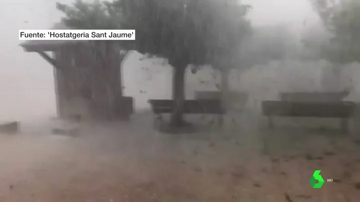 Fuertes lluvias y rachas de viento en el litoral Mediterráneo