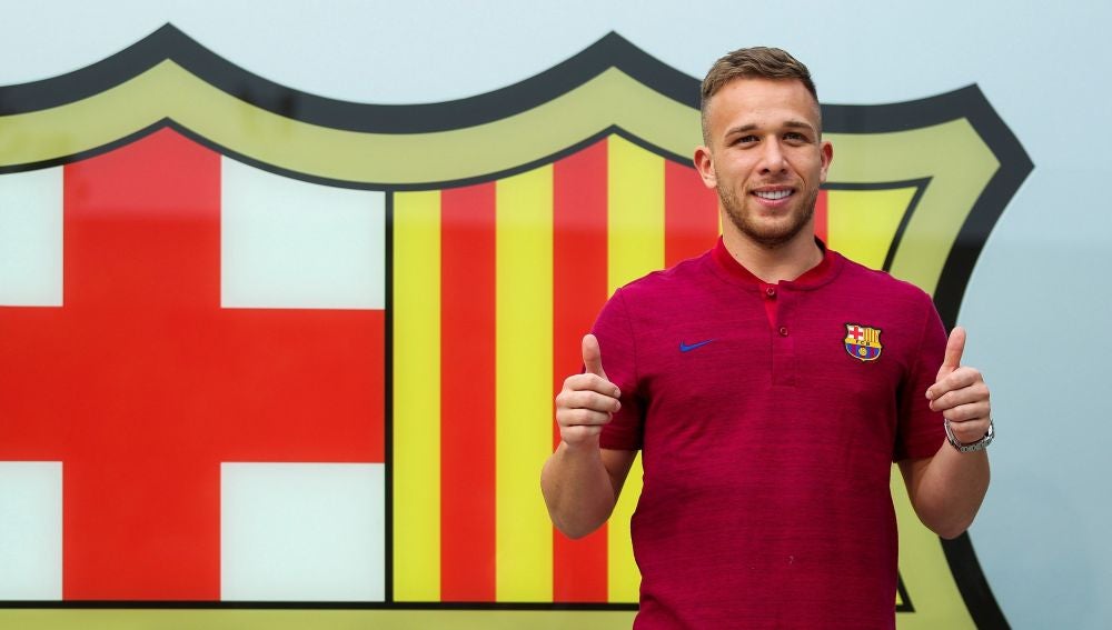 Arthur en su llegada a Barcelona