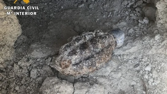 Imagen de la granada sin detonar de la Guerra Civil encontrada en Zaratán, Valladolid Imagen de la granada sin detonar de la Guerra Civil encontrada en Zaratán, Valladolid
