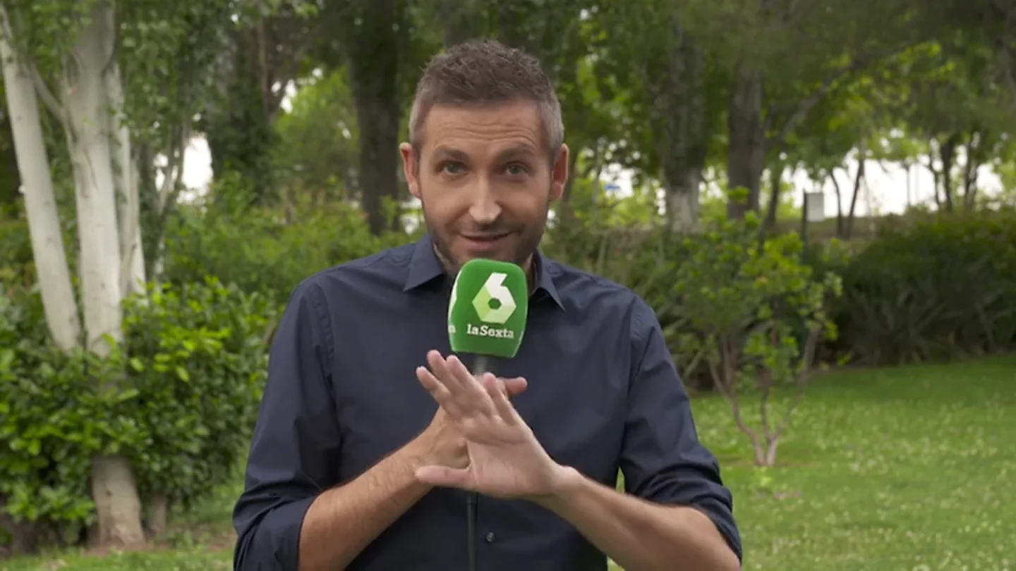 El mensaje de Frank Blanco a los zapeadores antes de irse de vacaciones: "No me llaméis" El mensaje de Frank Blanco a los zapeadores antes de irse de vacaciones: "No me llaméis"