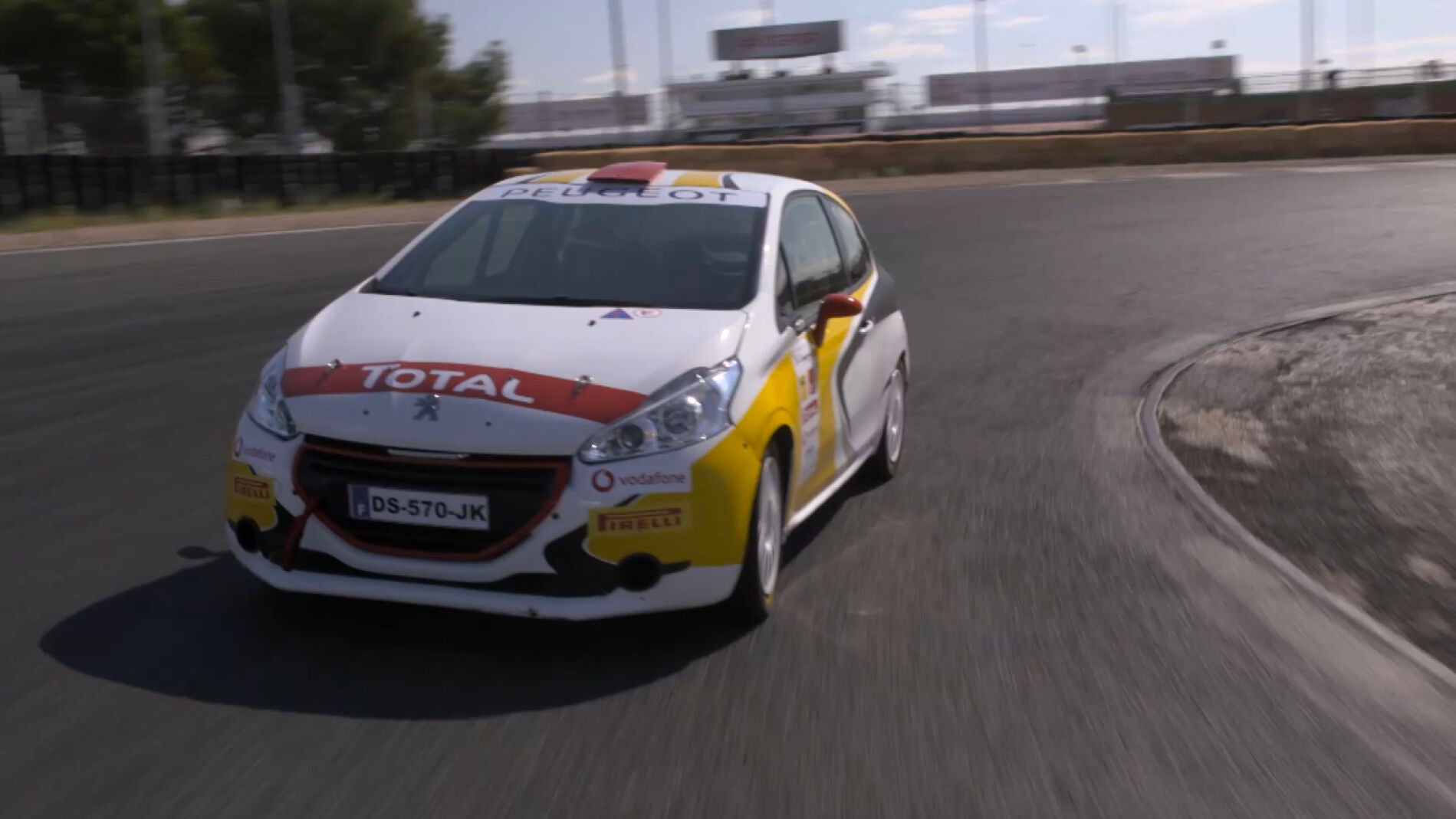 Peugeot 208 R2