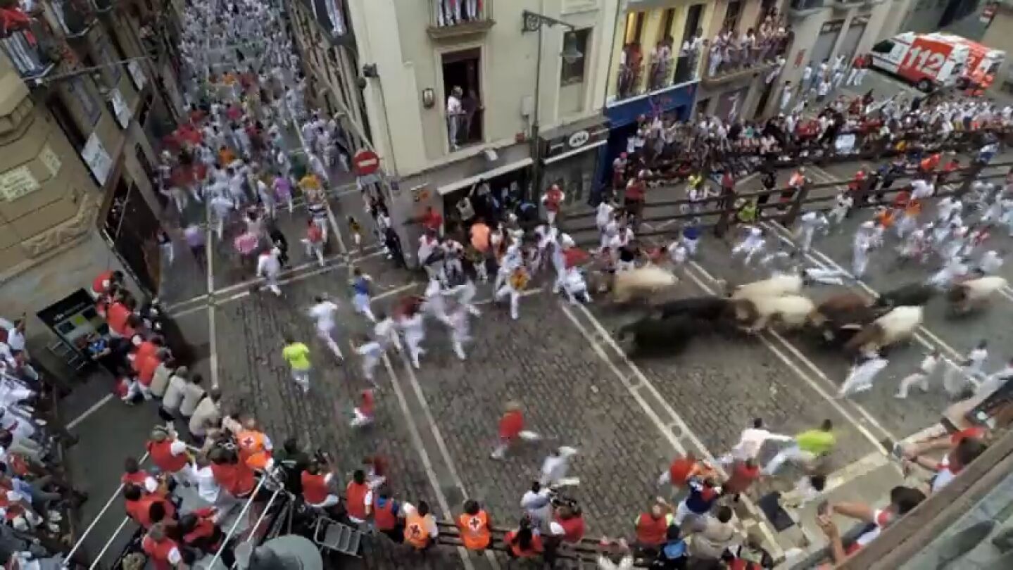Peligro y velocidad con Jandillas que dejan un corneado en el s&eacute;ptimo encierro de San Ferm&iacute;n 2018