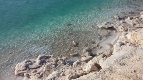 Mar Muerto 5 lugares que debes visitar antes de que desaparezcan