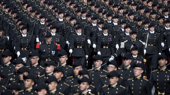 Militares en el desfile del Día Nacional de Francia Militares en el desfile del Día Nacional de Francia