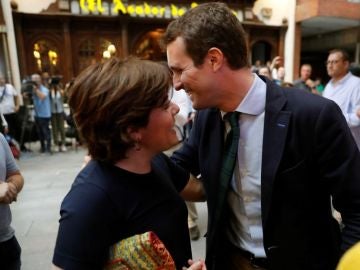laSexta Noticias Fin de Semana (14-07-18) Arranca la cuenta atrás para el Congreso del PP: Sáenz de Santamaría y Casado afrontan la etapa decisiva para sumar los votos ganadores laSexta Noticias Fin de Semana (14-07-18) Arranca la cuenta atrás para el Congreso del PP: Sáenz de Santamaría y Casado afrontan la etapa decisiva para sumar los votos ganadores