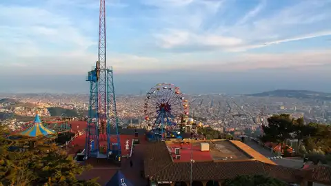 Tibidabo, Barcelona Los mejores sitios para disfrutar del atardecer en Barcelona