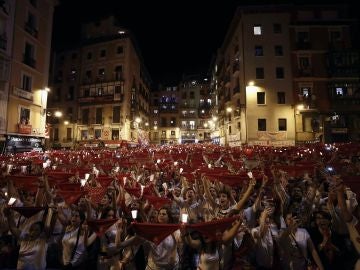 Miles de personas han despedido hoy en las calles de Pamplona los Sanfermines de 2018 Miles de personas han despedido hoy en las calles de Pamplona los Sanfermines de 2018