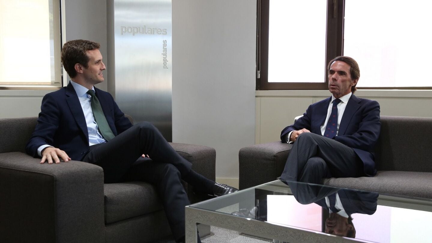 Pablo Casado reunido con Jos&eacute; Mar&iacute;a Aznar en la sede del PP